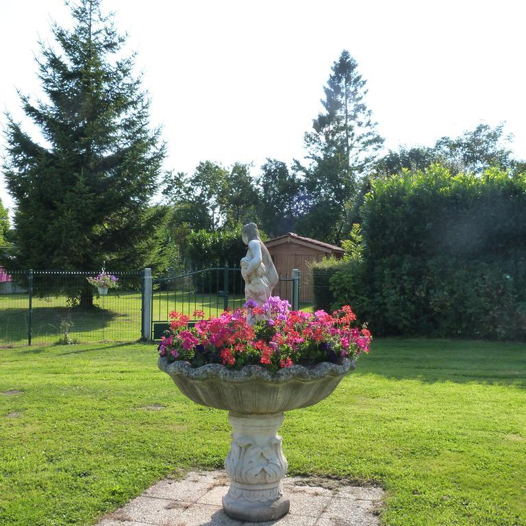 Gite Et Relais Equestre De Marie Tours-en-Vimeu Екстериор снимка