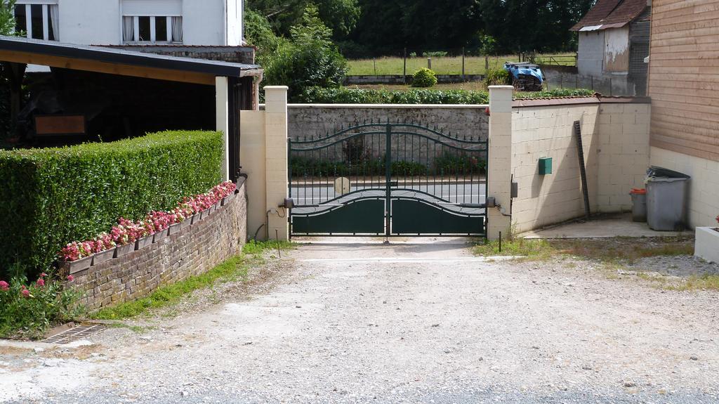 Gite Et Relais Equestre De Marie Tours-en-Vimeu Екстериор снимка